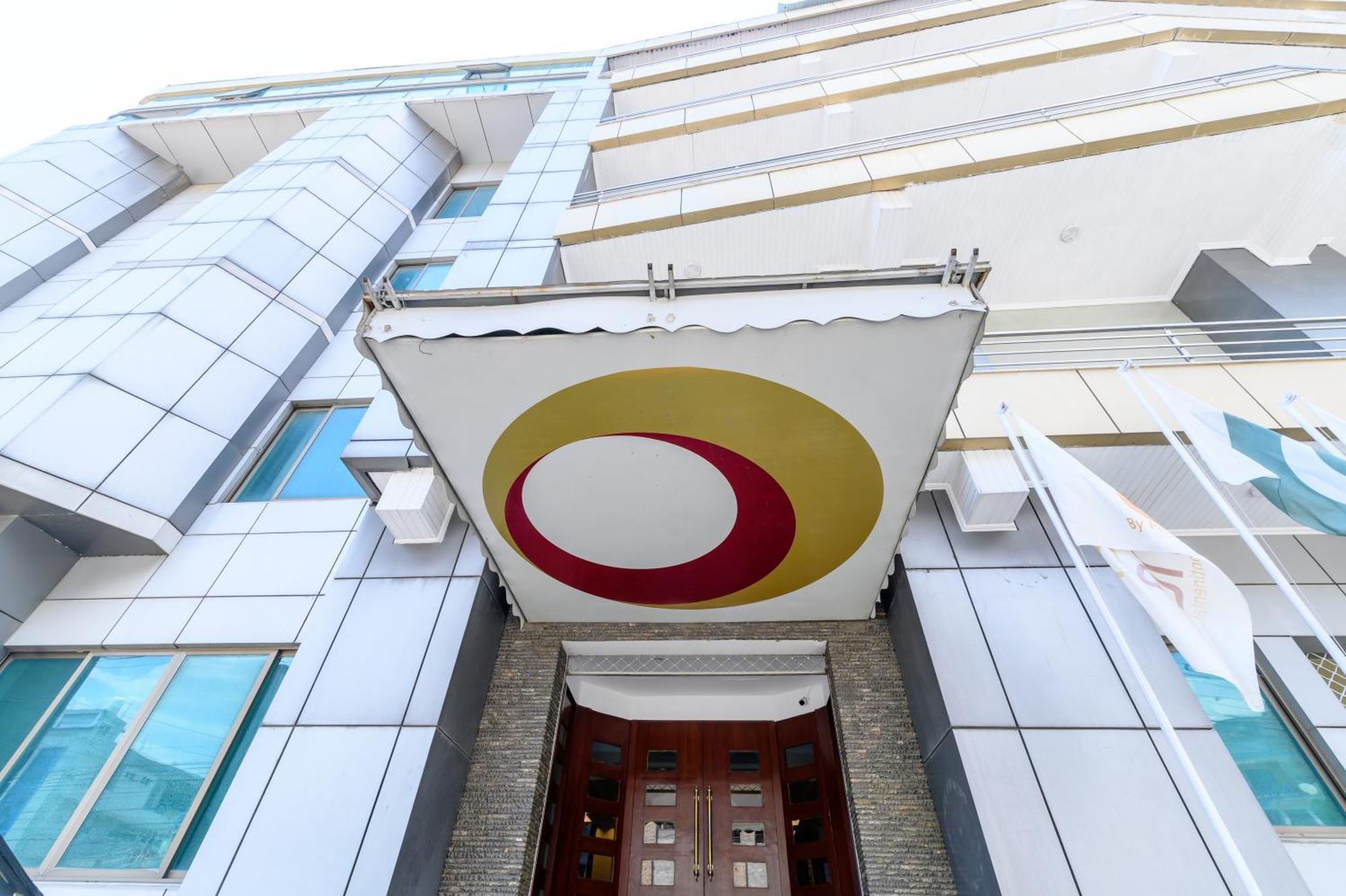 Hotel One אבוטאבאד מראה חיצוני תמונה